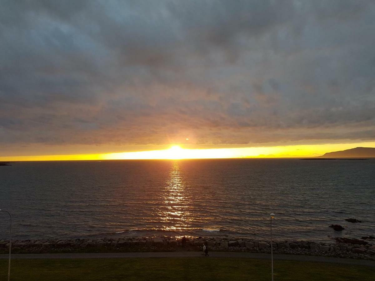 Ocean View Luxury Apartment In Central Reykjavik Luaran gambar